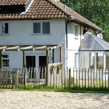 Spacious Country Cottage with 3 Double Bedrooms
