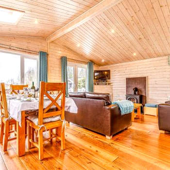 Walnut Lodge-uk37595