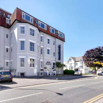 Bourne Hall Hotel