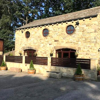 Stylish Ground Floor apartment at Pingle Nook Farm
