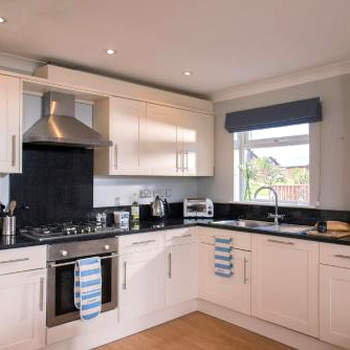 Padstow 2 bedroom Lodge at Retallack Resort