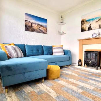 Charming 2 Bedroom Holiday Chalet