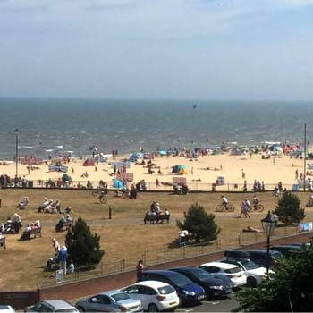 Pier Road Holiday Home