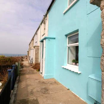 5 Coastguard Cottage