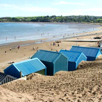 Penmorfa - Sublime Abersoch retreat with roof terrace, 80m from beach, great for surfing