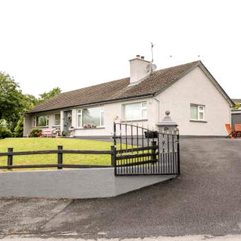 27 Pinewood Hill