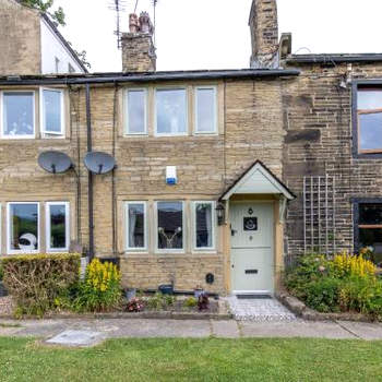 Mischa Cottage