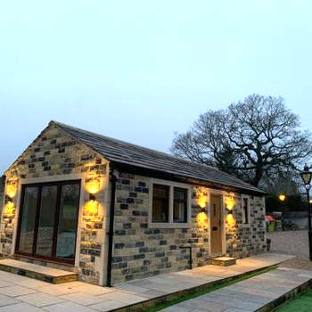 Brand new purpose built annex :- The Stables
