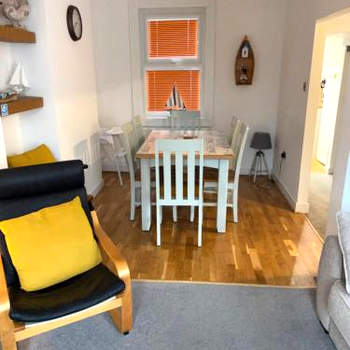 Eleven Upway Street