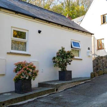 Rosebud cottage Romantic cottage for a couple