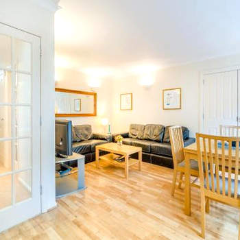 Burnside West Cottage- Uk39596