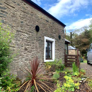 Yewtree Cottage - 'The Art House' and Garden