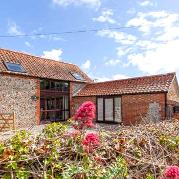 Meadow Barn - Norfolk Cottage Agency
