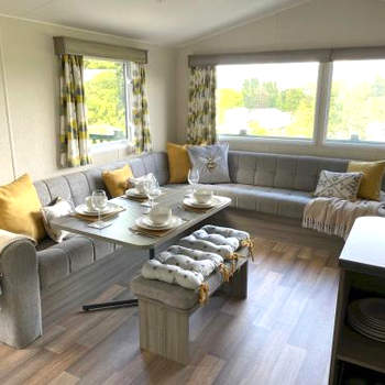 Pass the Keys Beautiful 3BR Holiday Home in Stunning Location