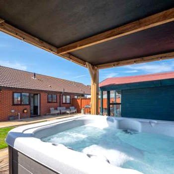 The Cosy Coastal
