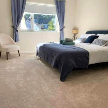 Devonshire Bungalow - close to the Coast & Lakes.