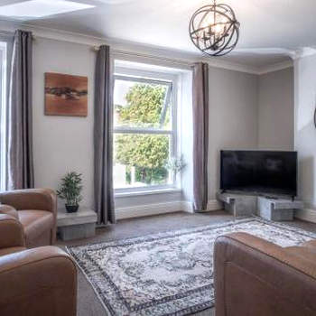 Langland Road - 2 Bedroom Town House - Mumbles