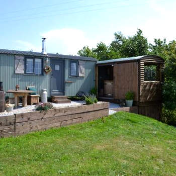 Bracken Hut at Copy House Hideaway