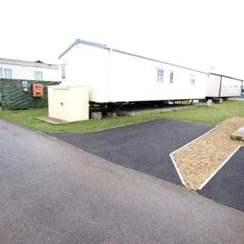 Charming and peaceful 2-Bed Chalet in Hampshire