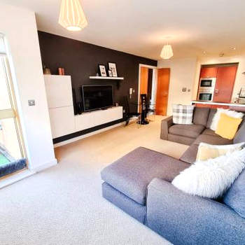 Luxury City Centre Home With Free Secure Parking