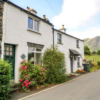 2 Gateside Cottages