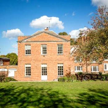 Abbey House by Group Retreats