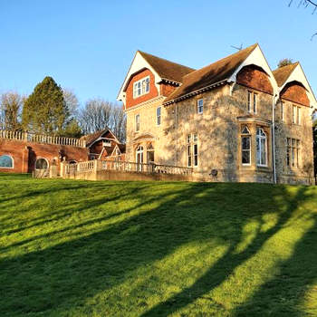 Country Manor House with indoor Pool and Hot Tub