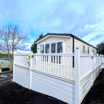 3 bedroom superior caravan