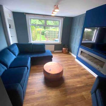 Lovely 2 bedroom with private garden