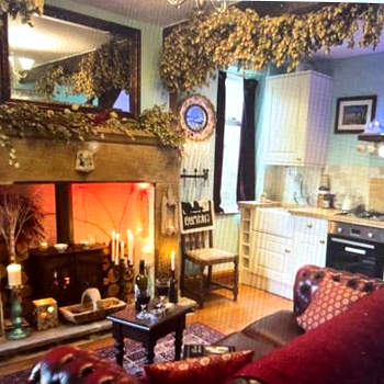 The Little Hideaway - Historic Gem off Haworth Main Street