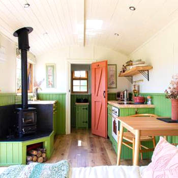 The Hut at Pengelli