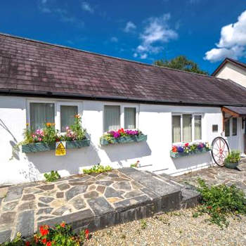 Blaencwm Cottages