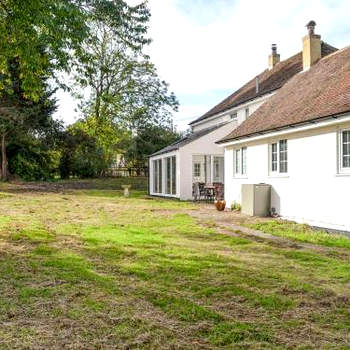 Ripple Farm Cottage