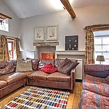 Devonshire -Sleeps 19 in 7 ensuite bedrooms great space for all groups