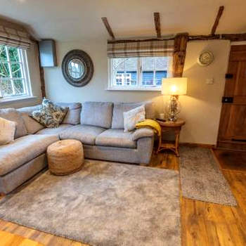 Halfmoon Lodge @ Knights Hole wheelchair access