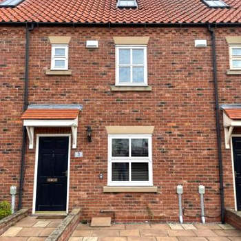 3 Bed town House in Center of beverley
