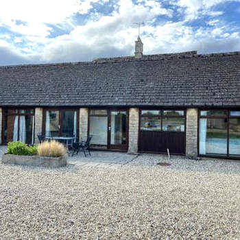 Stable Cottage, Old Mill Farm, Cotswold Water Park