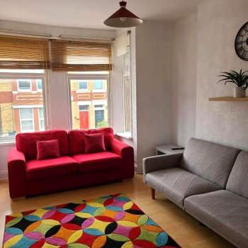 Stunning 1 bed flat in Newport-F3
