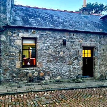 Historic Cottage in the Heart of Old Aberdeen.