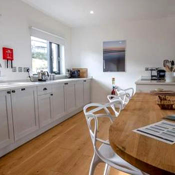 15 - 3 Bedroom Cottage - LP