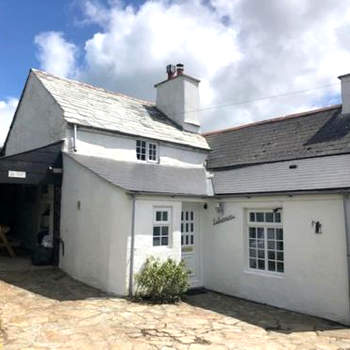 Cosy Cottage Real Fire Nearby Pub Garden Parking