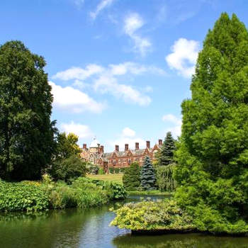 Bell House - Uk41790