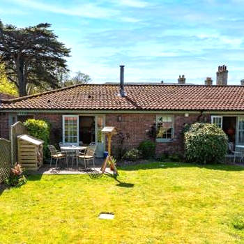 Lily Cottage