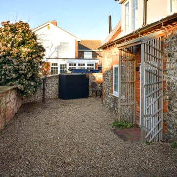 Pump Cottage