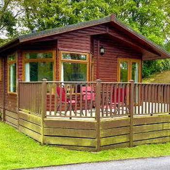 Rustic Fawn Lodge - Devon Holiday