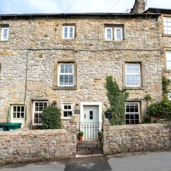 Primrose Cottage with Log Burner (Dog Friendly)
