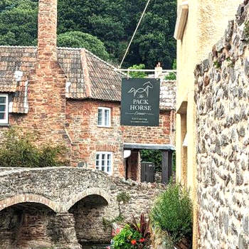 The Pack Horse Exmoor National Park Allerford Riverside Cottage & Apartments