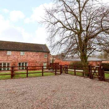 Oak Barn