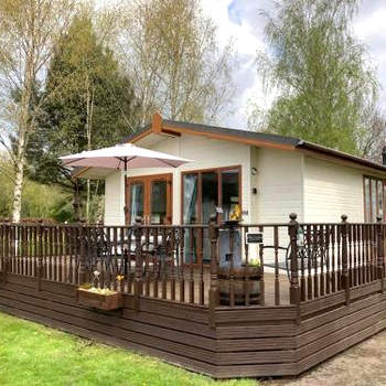Honeybee Lodge