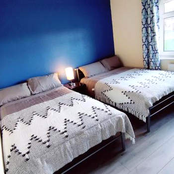 Sherlock's House-Melbourne 4 rooms 8 beds Free Private parking Free super Wifi Working facility 42